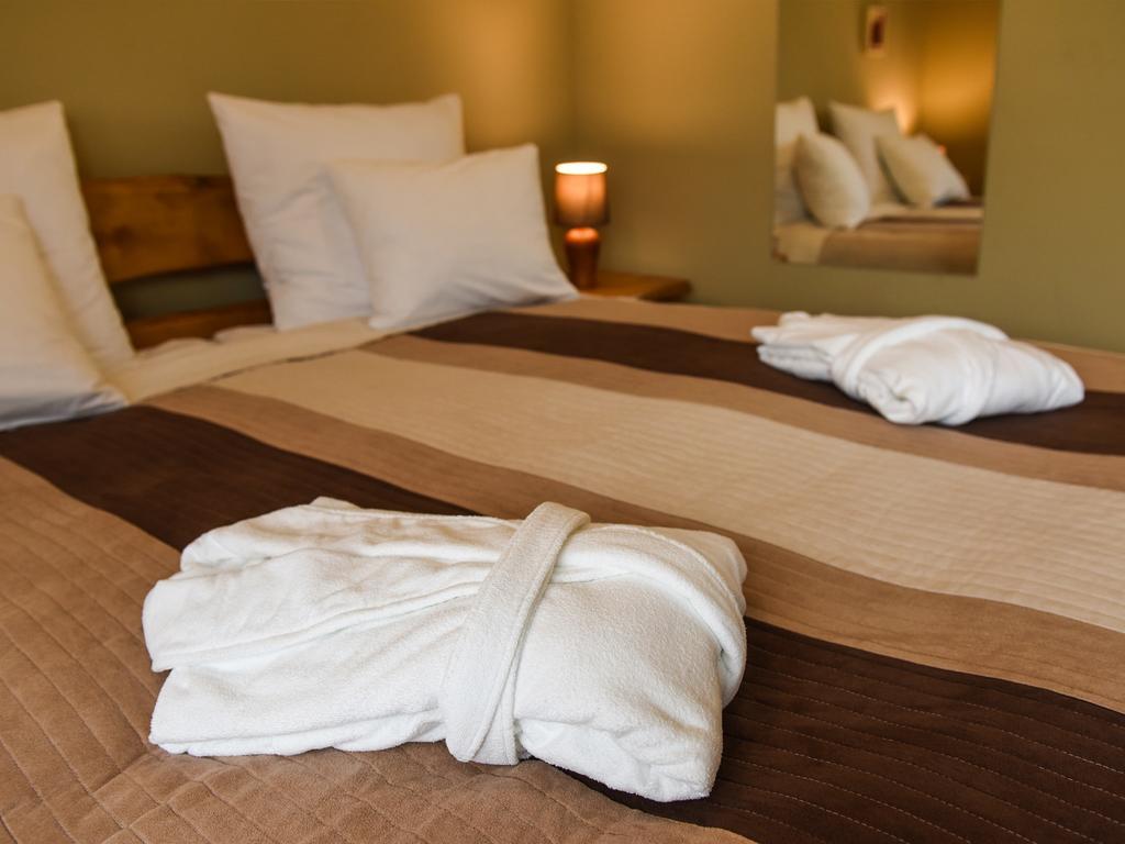 Spa Apartment Parkowy Chojnice Esterno foto